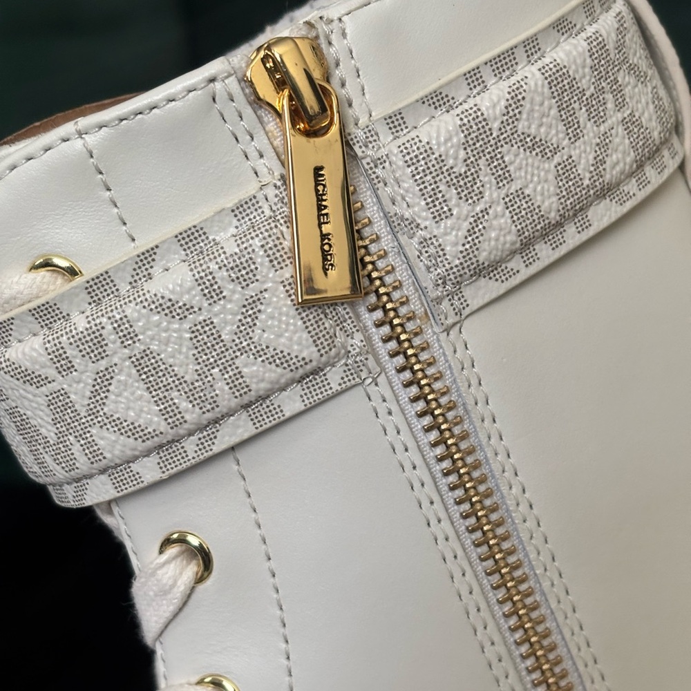 Michael Kors Women's White Combat Boots - Picture 7 of 12